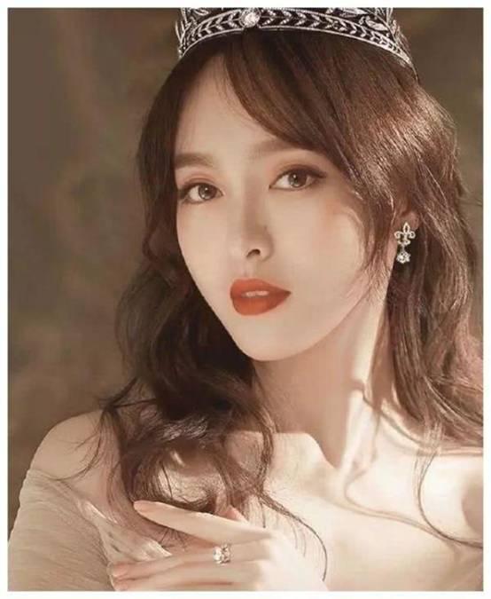 嘴上有痦子的明星,揭秘嘴上痦子的独特魅力