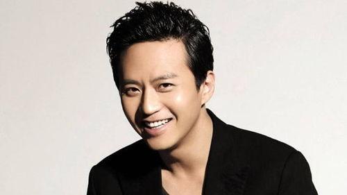 照片 男明星,探寻男明星的独特风采