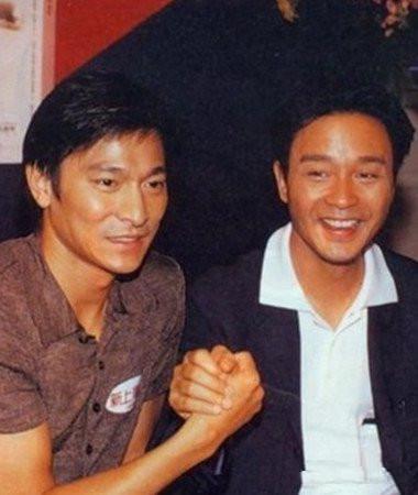 韩国明星合照张国荣,张国荣与韩国明星的璀璨同框瞬间