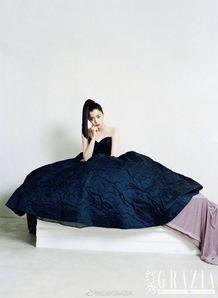 网红秀腿照片,美腿诱惑，视觉盛宴