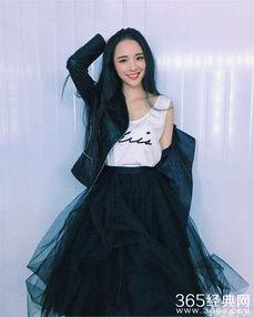 女明星林悦,璀璨星途，美丽绽放的女明星传奇