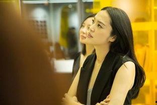 有工作室的明星,揭秘有工作室的明星幕后故事