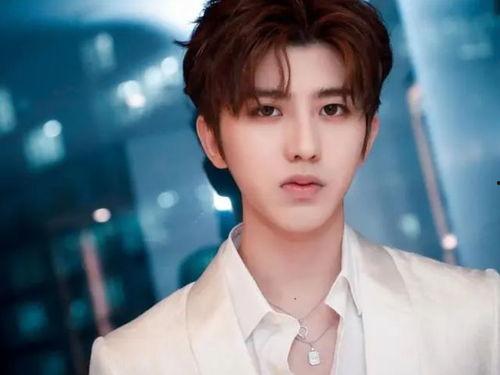 今日官宣的明星,巨星加盟，星光熠熠！