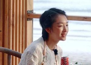 周冬雨吃自己的瓜,揭秘娱乐圈幕后真相