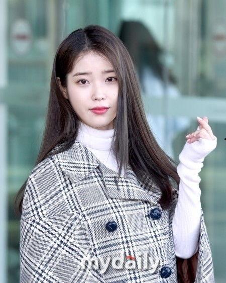 iu明星下海,从歌手到演员，她如何开启下海新篇章？